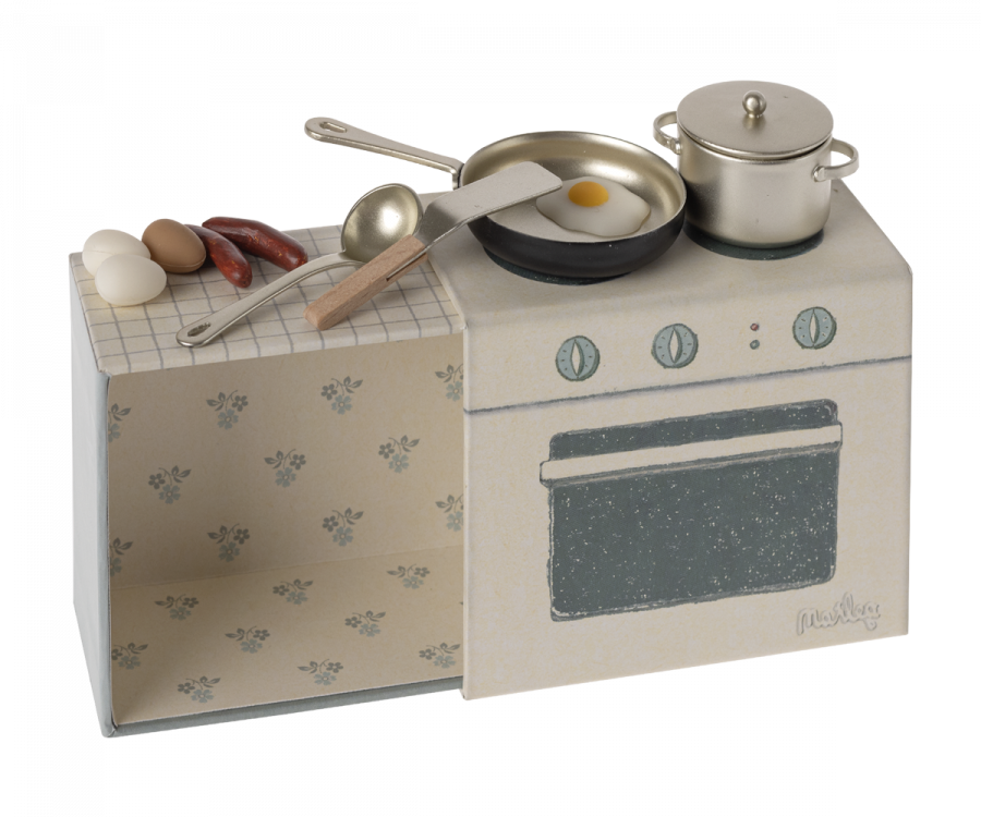 Maileg Cooking set, Mouse(Ships April)