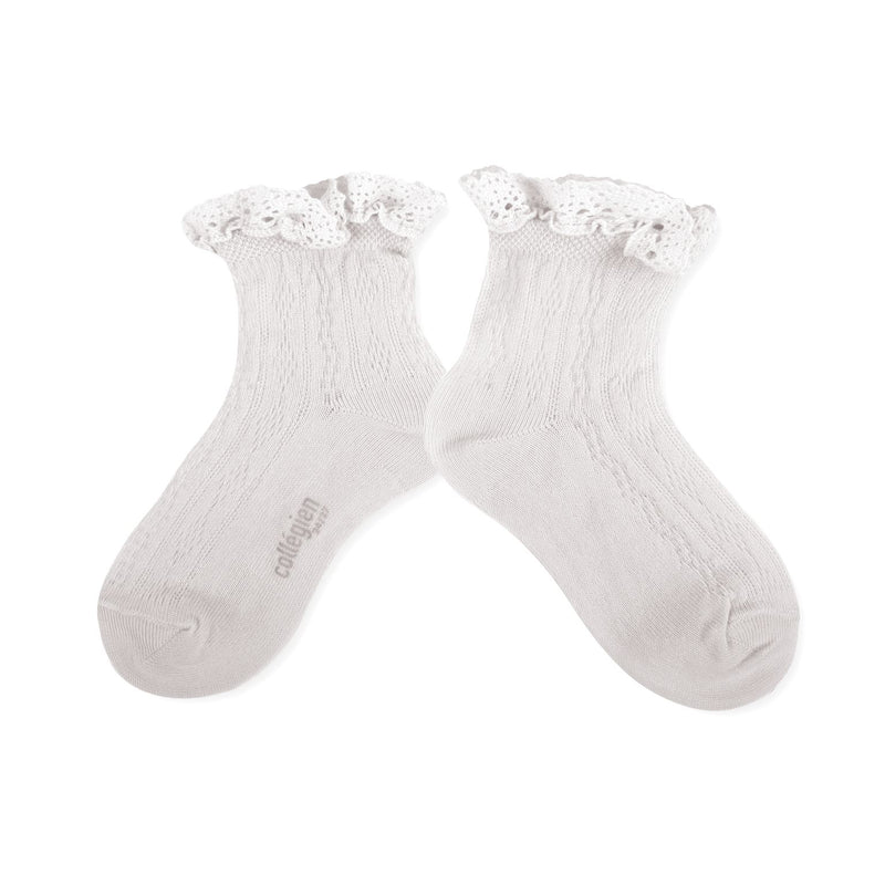 Collegien Annette lightweight Pointelle Socks w/ Lace Frill / Blanc Neige *preorder*
