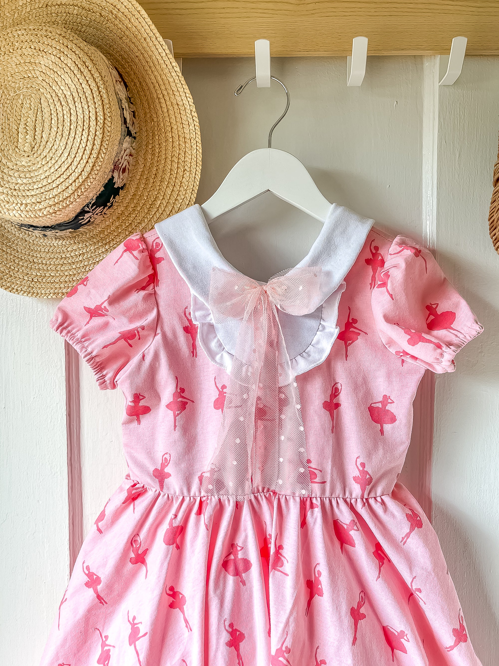 Le Petit Elle Knit Sophie Dress - Pink Bow Ballerina