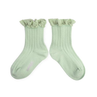 Collegien Gingham Ruffle Ribbed Ankle Socks / Verveine *preorder*